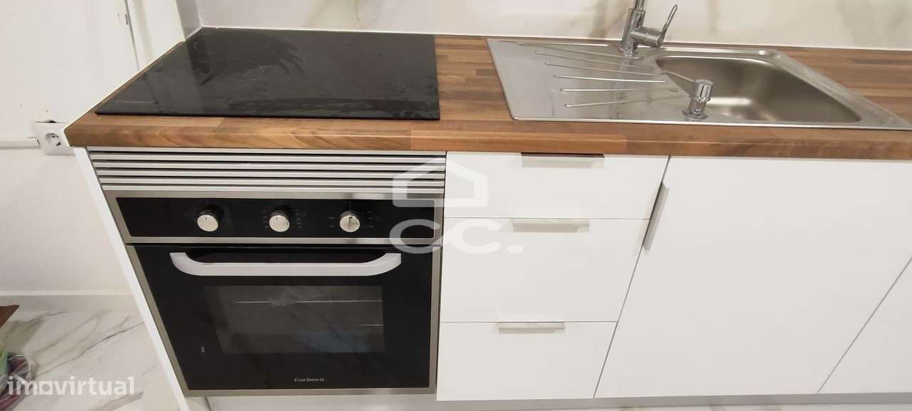 Apartamento T2 totalmente remodelado no Lavradio - Barreiro-8