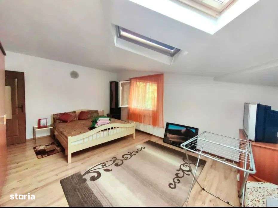 De vânzare apartament cu 2 camere în Plopilor - Imagine principală: 5/6
