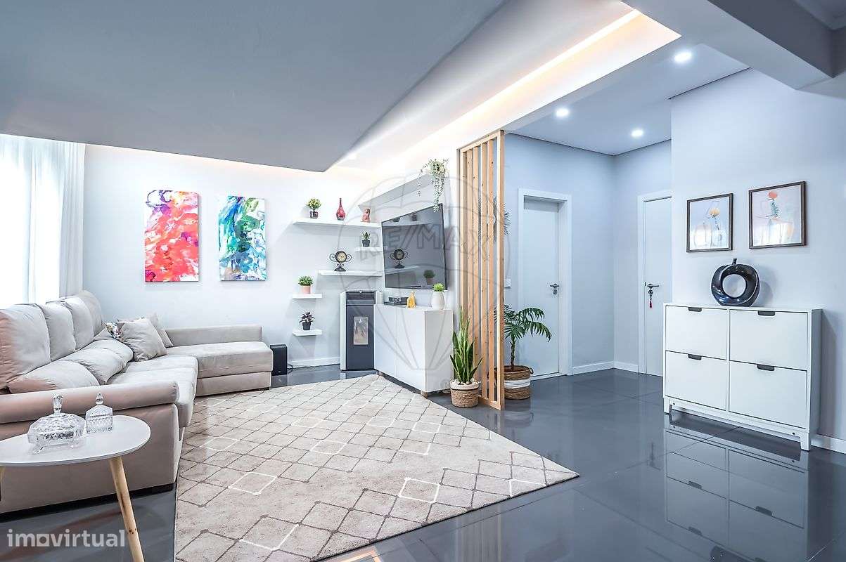 Moradia T4 para venda-10