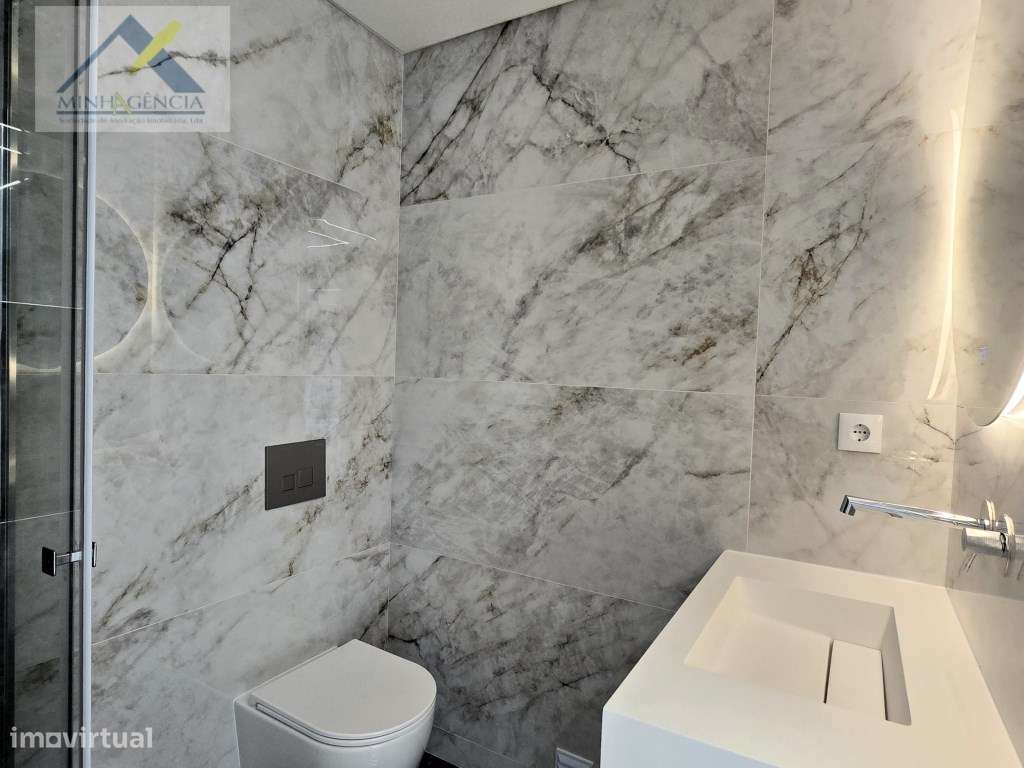 Apartamento T3 Novo com garagem e piscina no Montijo-13