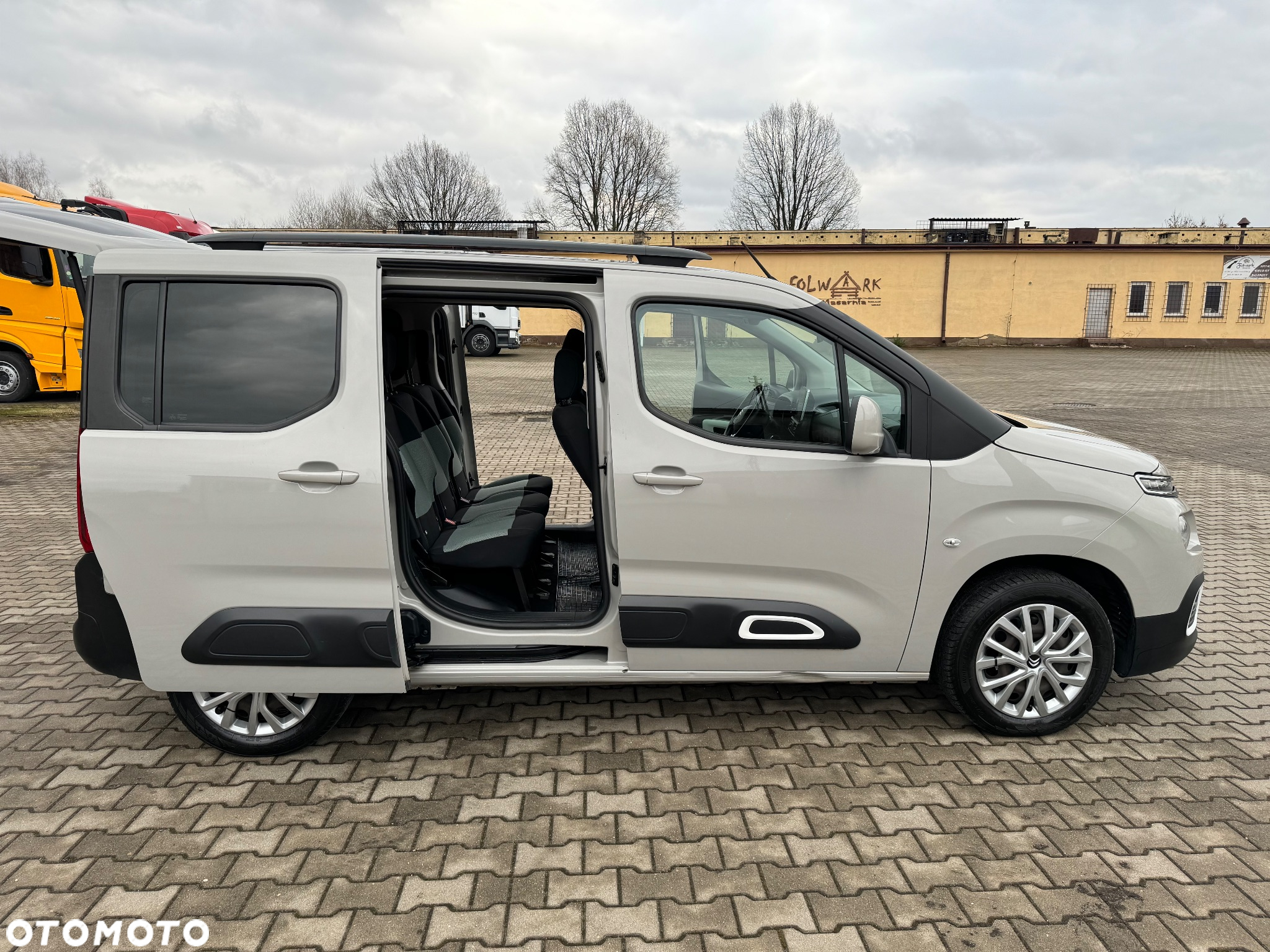 Citroën Berlingo M 1.5 BlueHDI Feel S&S - 11