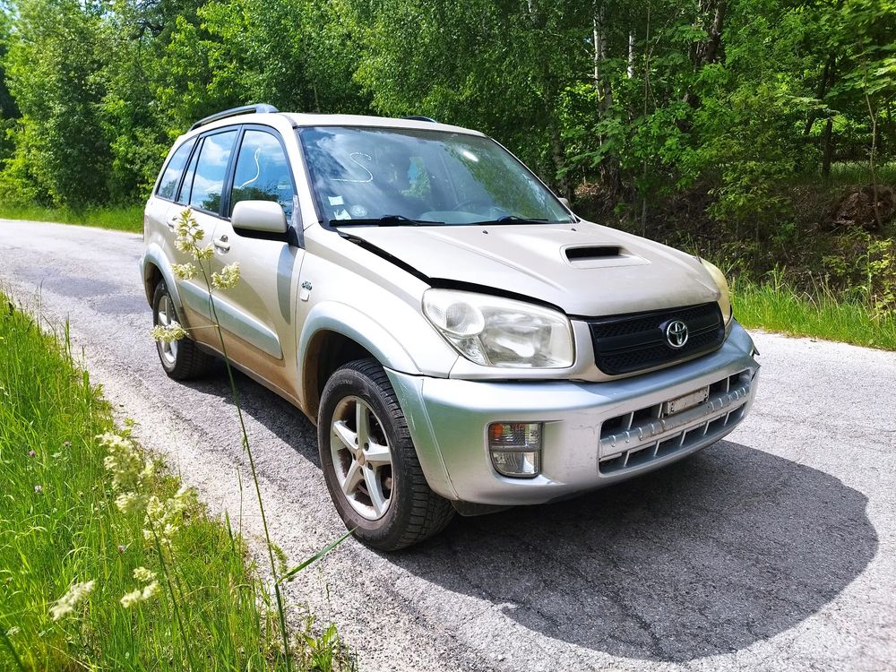 Toyota Rav4 II D-4D 4x4 Sol 2005