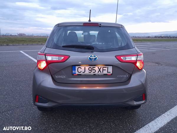 Toyota Yaris 1.5 VVT-i HSD Terra - 28