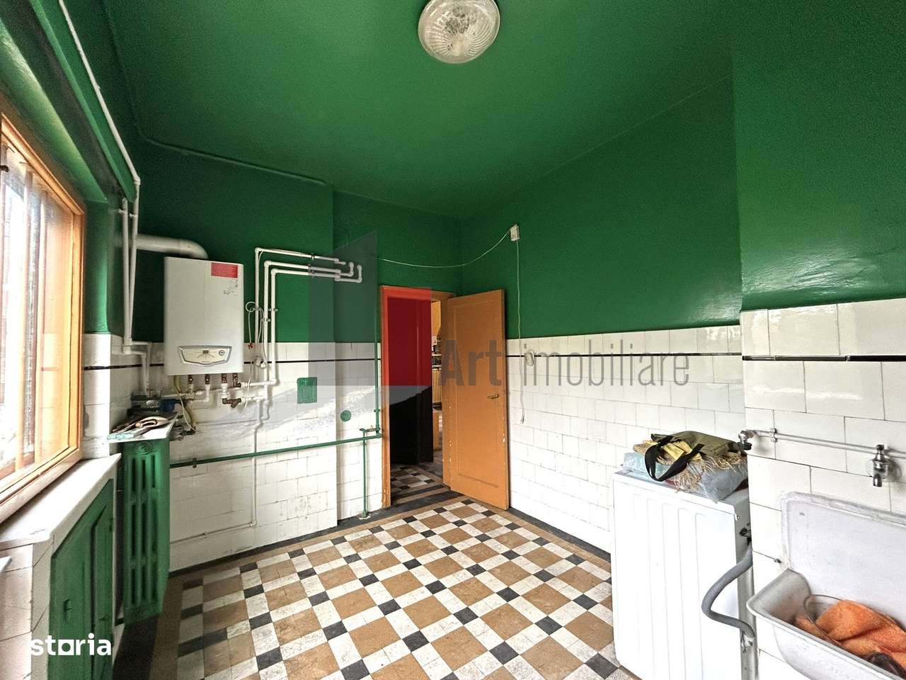 Apartament unicat cu terasa 50mp | Ultracentral-cartierul Evreiesc | C-12