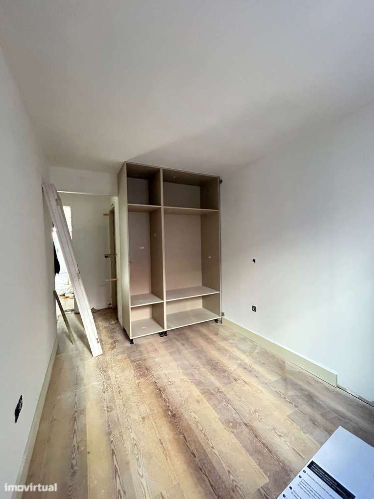 T2 Novo, c/ 2WC's,Cozinha Equipada, 1 por andar, no Centro de Braga ! - Grande imagem: 5/10