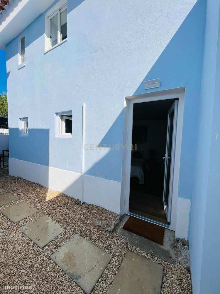 Casa de Hostel Renovada na Costa da Caparica, Almada-4