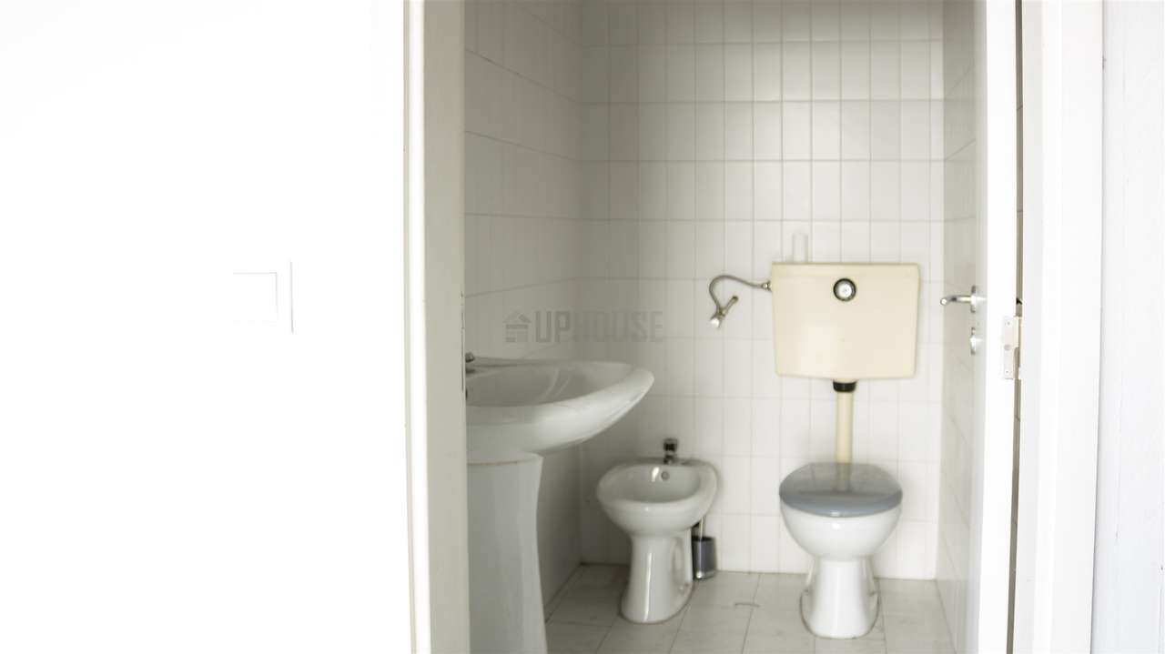 Loja Comercial com estacionamento – Viseu - Grande imagem: 3/8