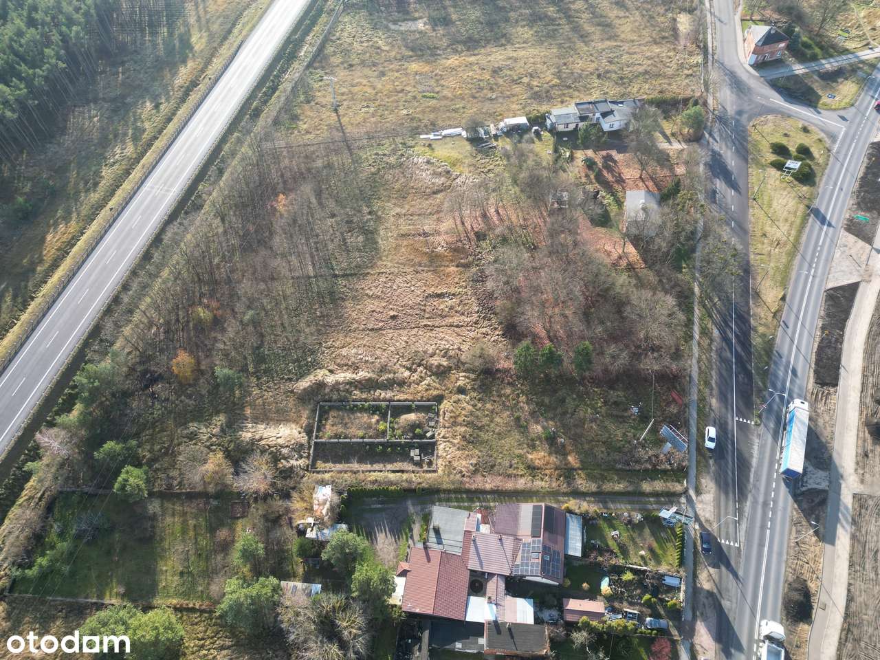 Działka inwestycyjna w świetnej lokalizacji!-4