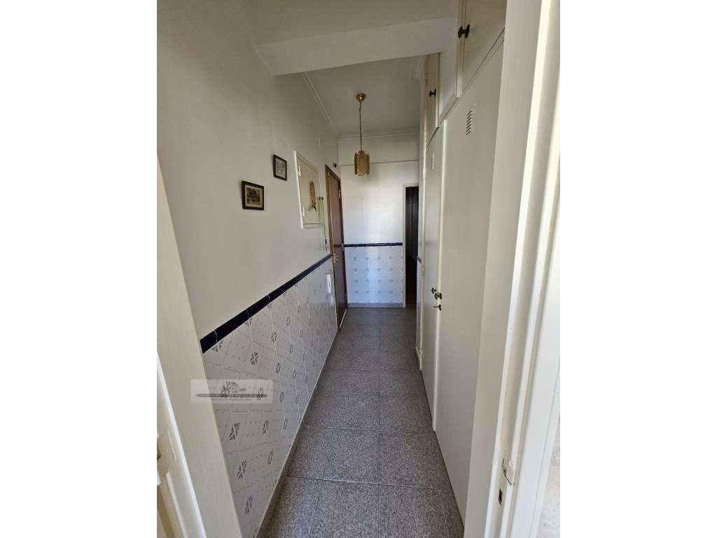 Espaçoso T3 em Almada - Grande imagem: 5/14