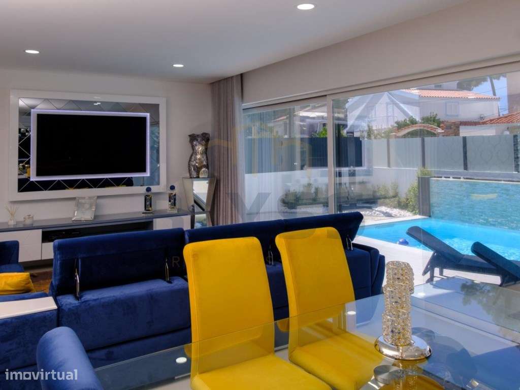 Moradia T4 com Piscina na Aroeira - Charneca da Caparica-20