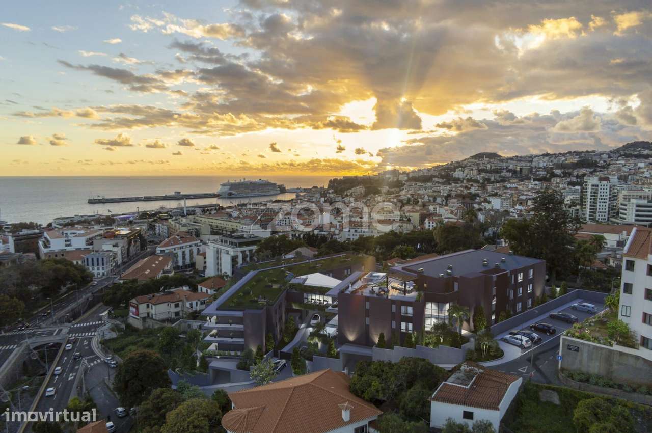 Apartamento T3 C Empreendimento Uptow Lux No Centro Do Funchal
