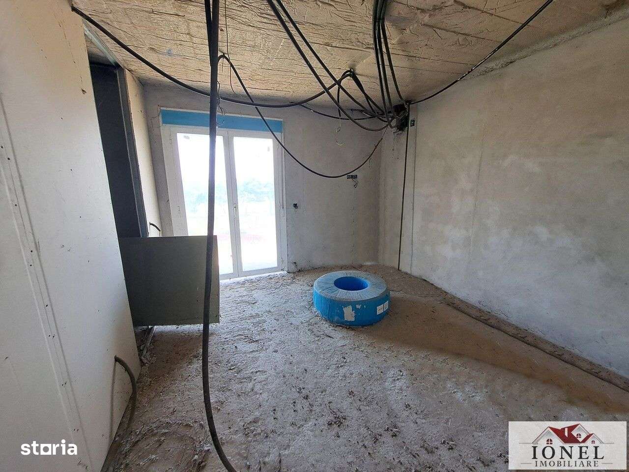 Casa semifinisata in Teius - Imagine principală: 4/9