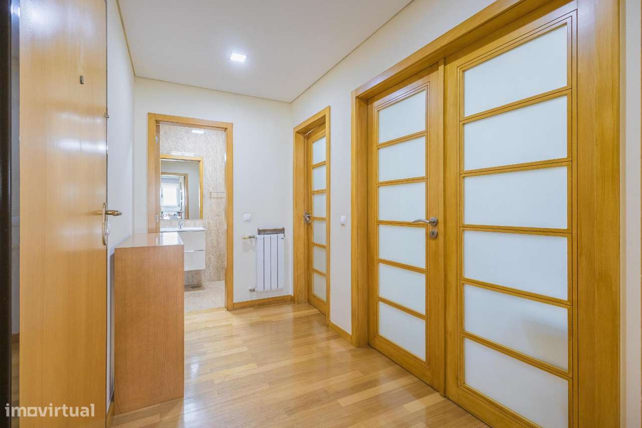 Apartamento T4 com 2 Suites na Via Diagonal –  CASTÊLO DA MAIA - Grande imagem: 5/32