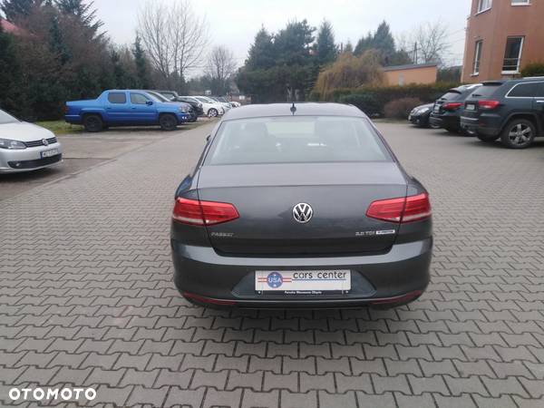 Volkswagen Passat 2.0 TDI BMT Comfortline - 4