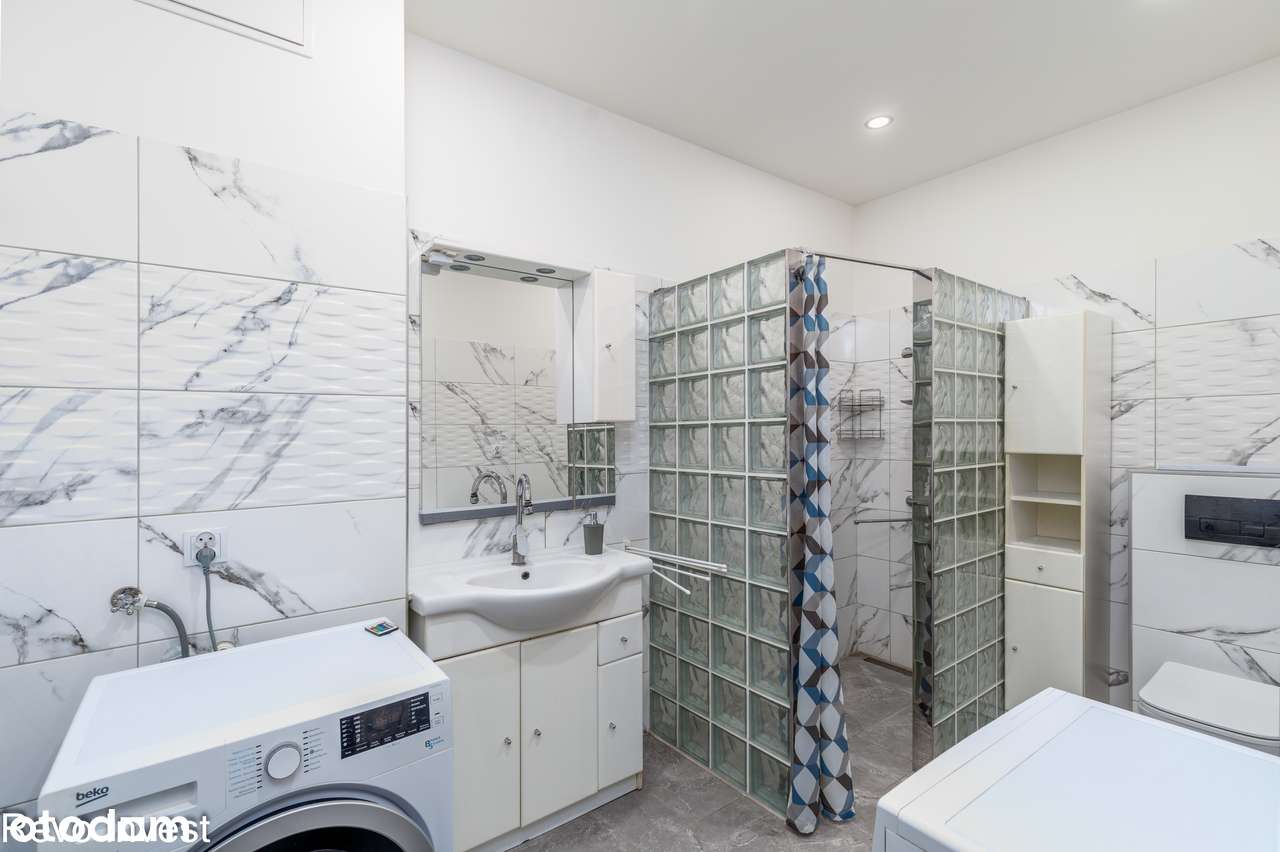 Przestronne mieszkanie z ogrodem i balkonem-7