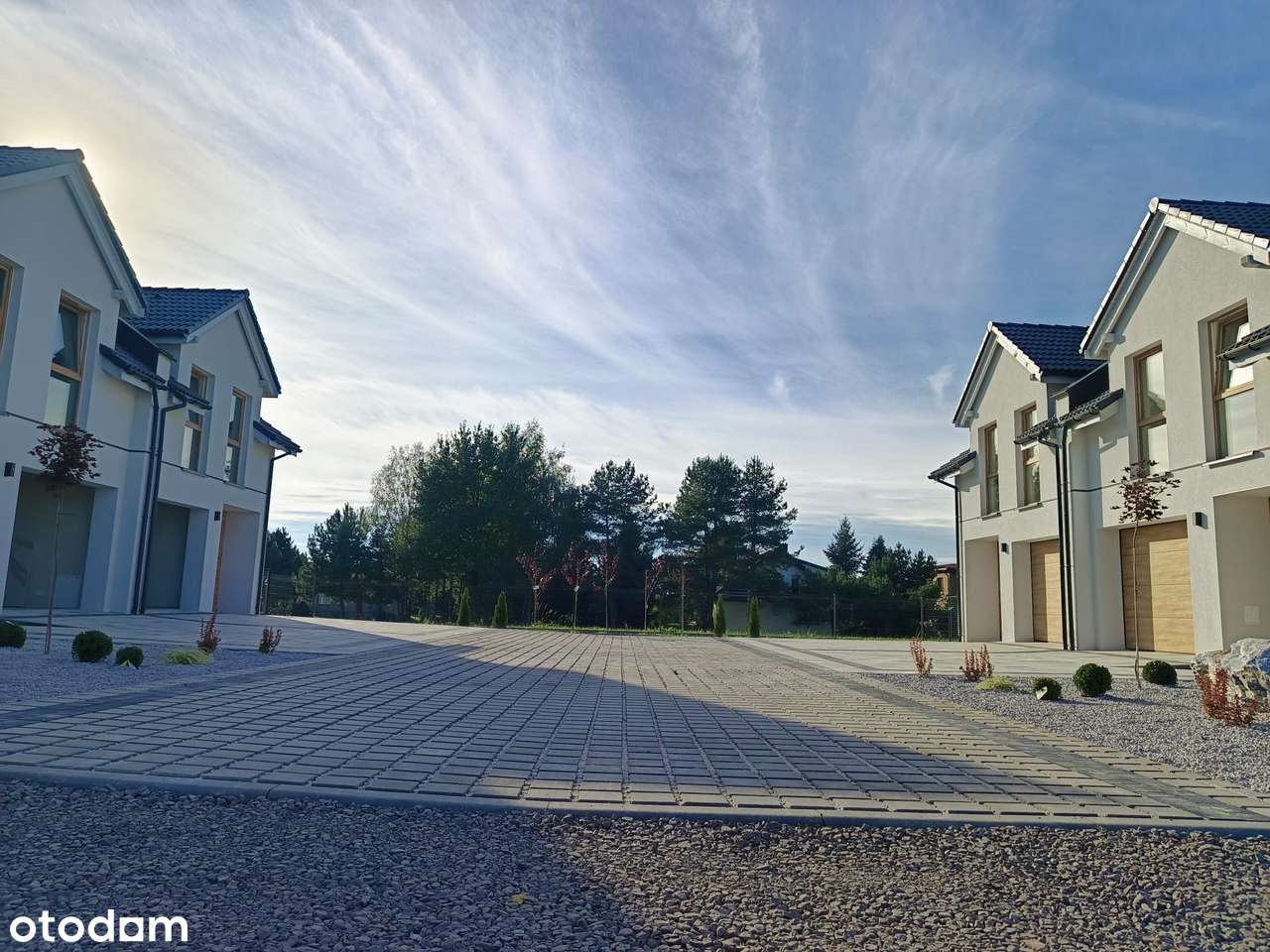 DOM NA SPRZEDAŻ ŻORY,OSIEDLE SPOKOJNA PRZYSTAŃ! - Pełny obrazek: 2/19