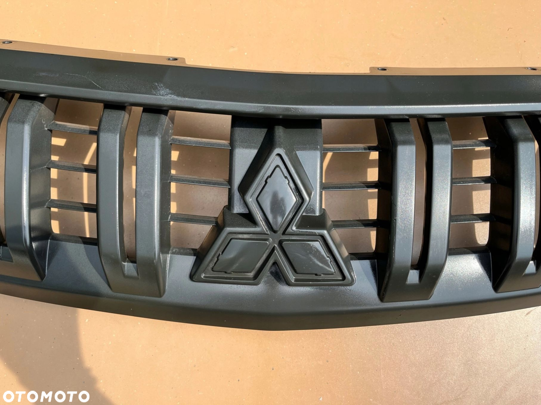 MITSUBISHI L200 V 15-19R GRILL ATRAPA KRATKA PRZÓD - 6