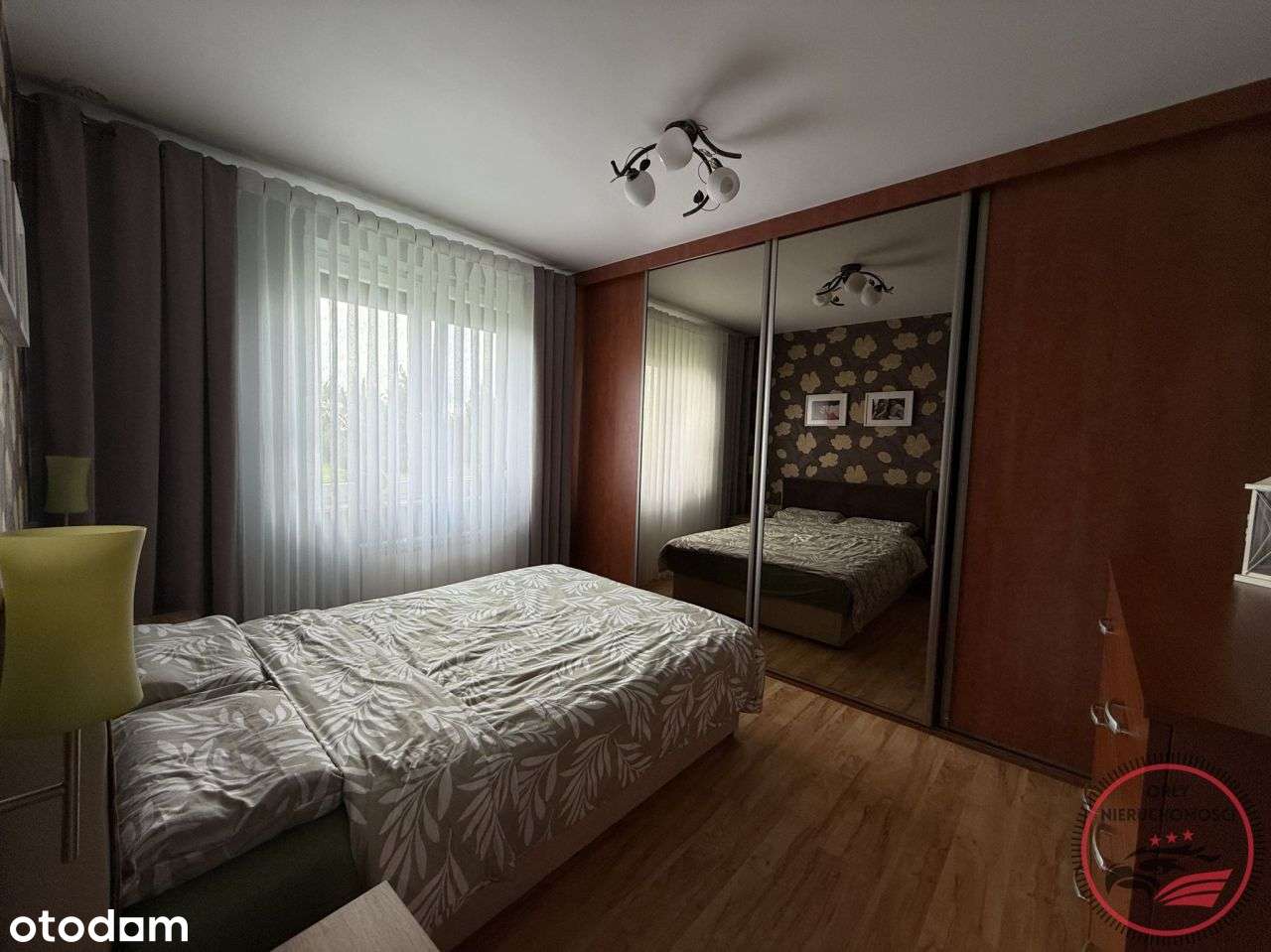 Wyjątkowy dom na dużej działce z pięknym ogrodem --6