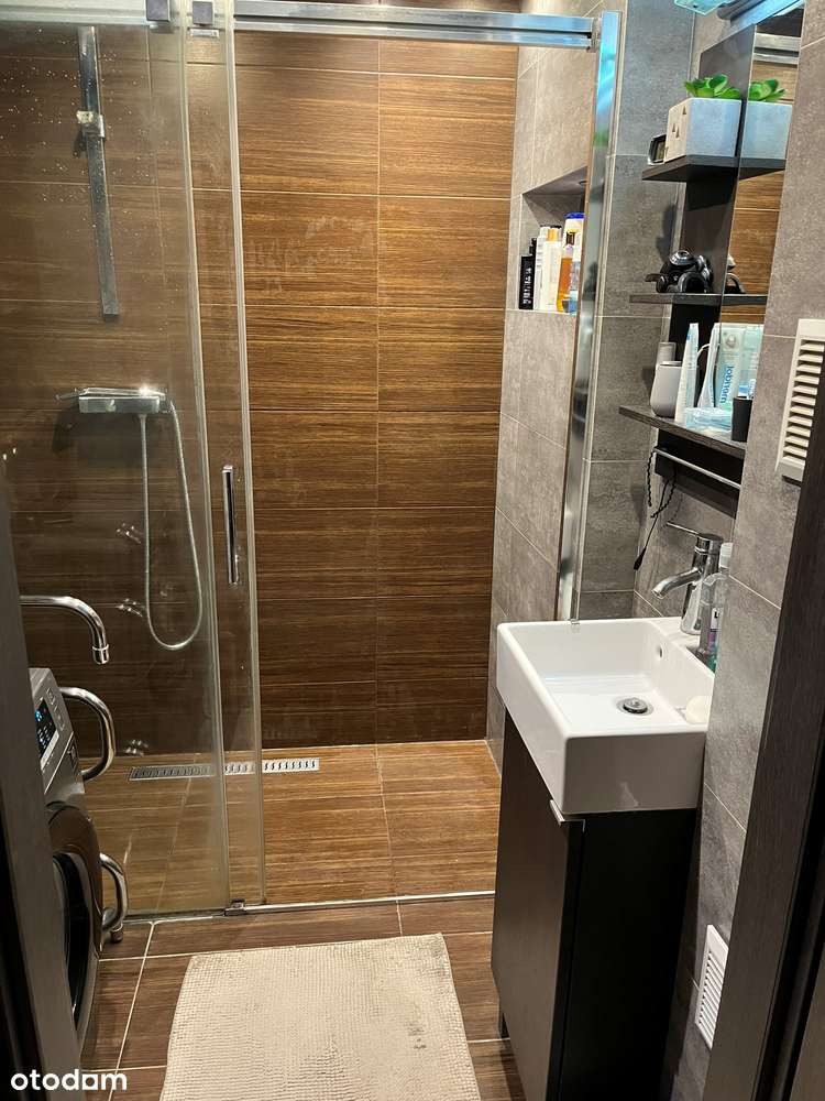 Przestronne 4-pokojowe mieszkanie z dużym balkonem - Pełny obrazek: 4/11