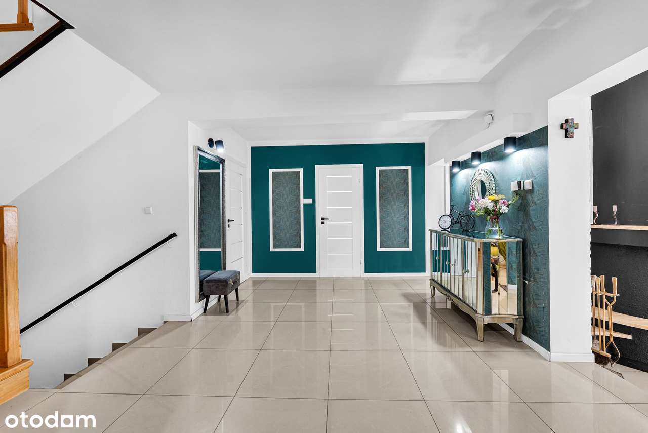 Wyjątkowa posiadłość w samym sercu Nowego Sącza - Pełny obrazek: 2/18