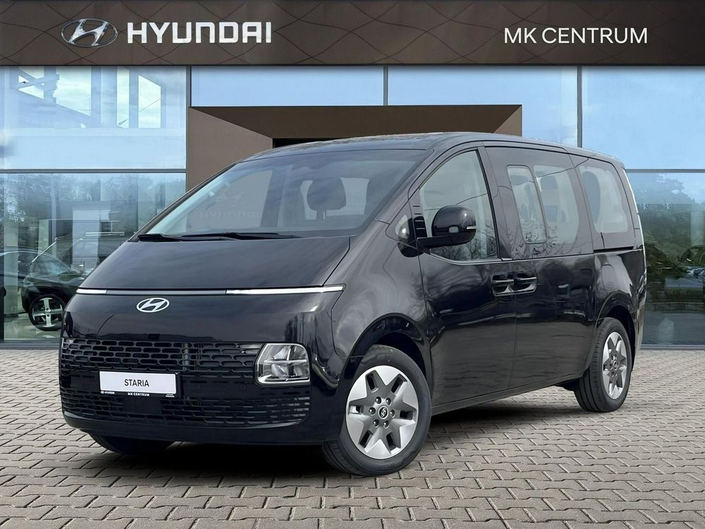 Hyundai Staria 2025