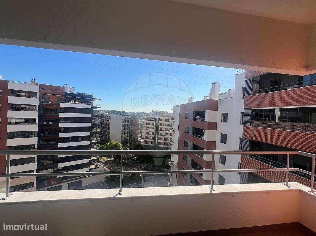 Apartamento T2 para arrendamento - Grande imagem: 5/40