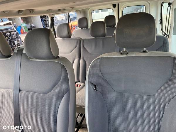 RENAULT Trafic Vivaro 06-14r 2,0DCI fotele kanapy - 10