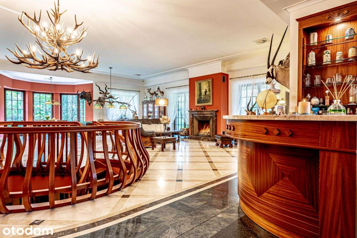 Wyjątkowa rezydencja z prywatnym stawem-5