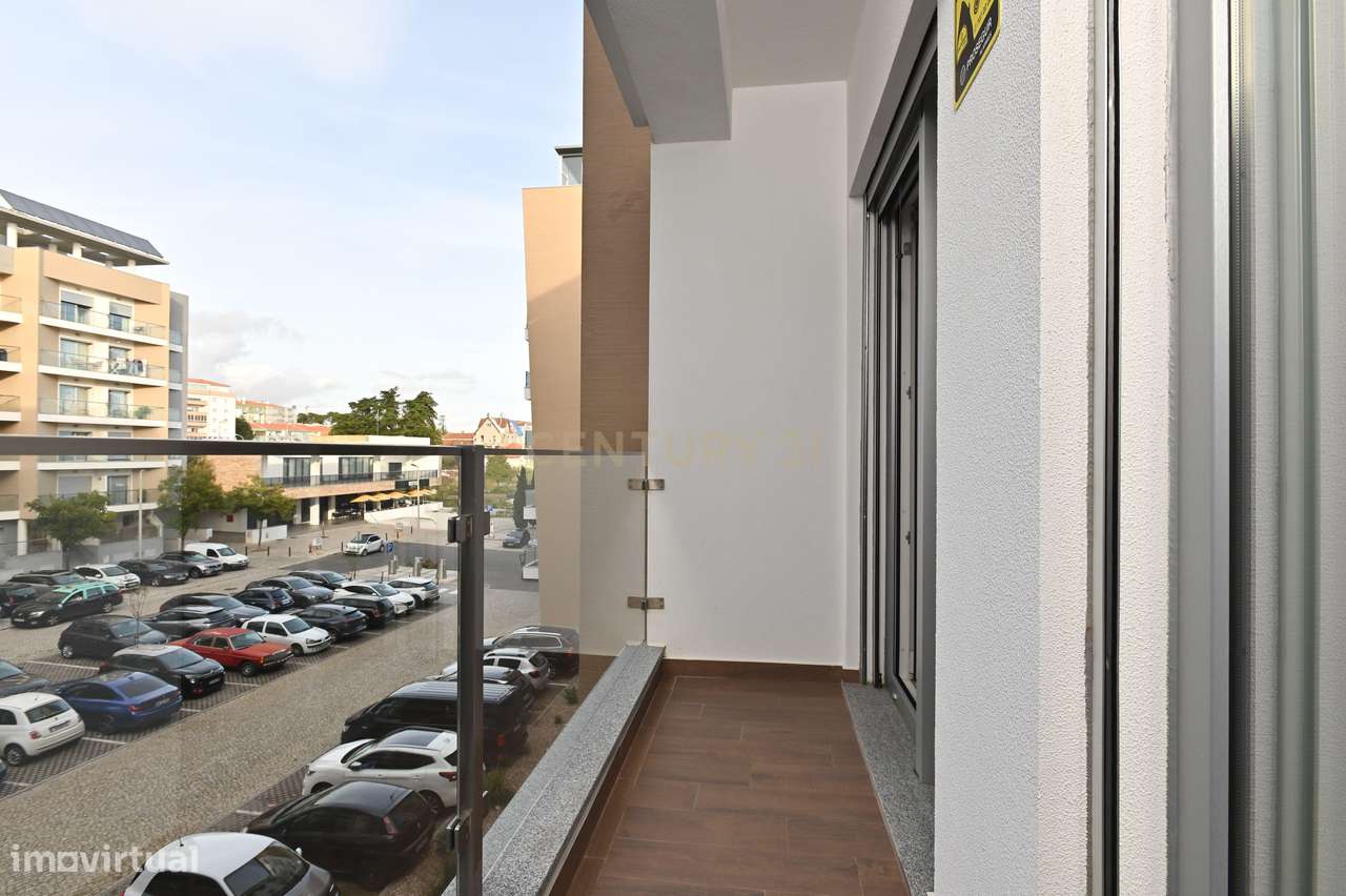 Apartamento T3 de Luxo com Box para 2 Carros — Quinta das Marianas, Pa-24