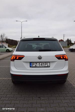 Volkswagen Tiguan 2.0 TDI BMT SCR Comfortline - 9