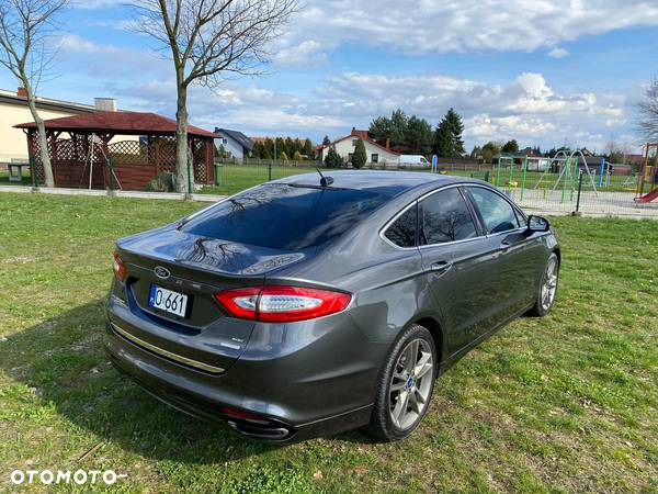 Ford Fusion 2.0 EcoBoost Titanium - 5