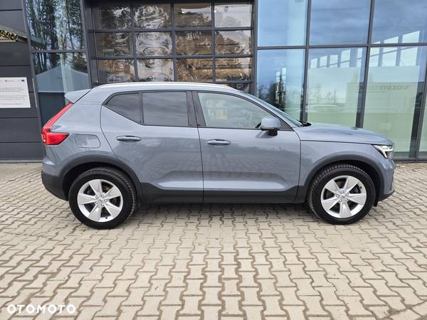 Volvo XC 40 - 3