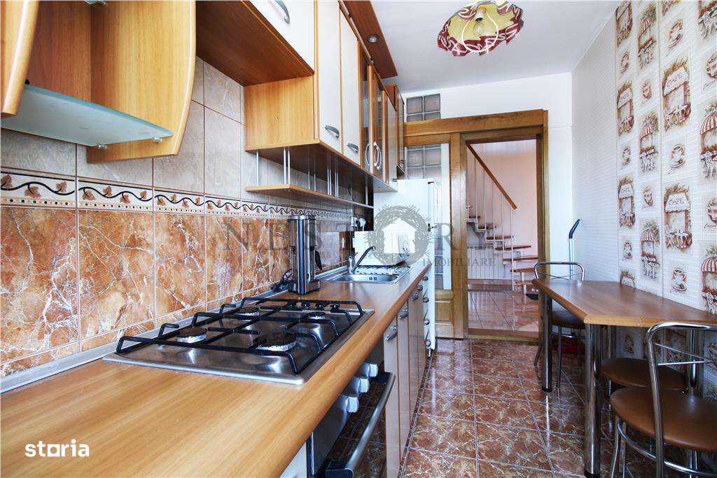 Apartament 3 camere cu scara interioara si pod amenajat,  Andrei Mures-5