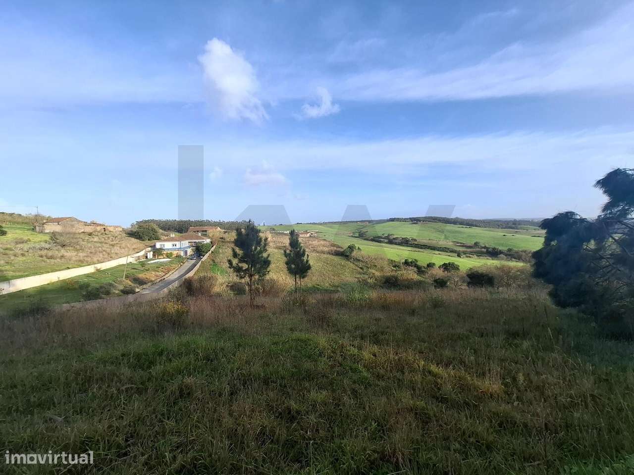 Terreno de 7.874 m2 com Vista Vale – Entre o Campo e o Mar - Grande imagem: 5/14