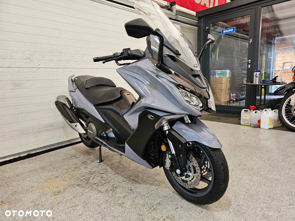 Kymco AK 550 - 5