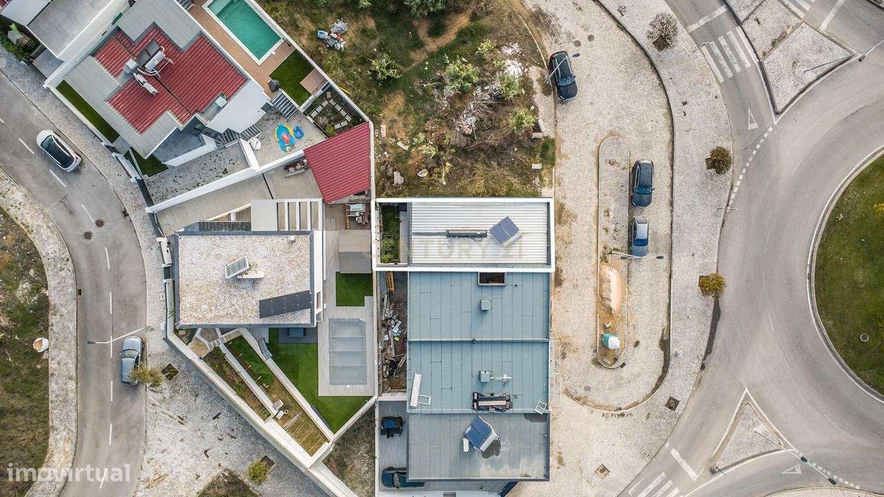 Moradia T3 - Quinta Genovesa/Sobreda-37