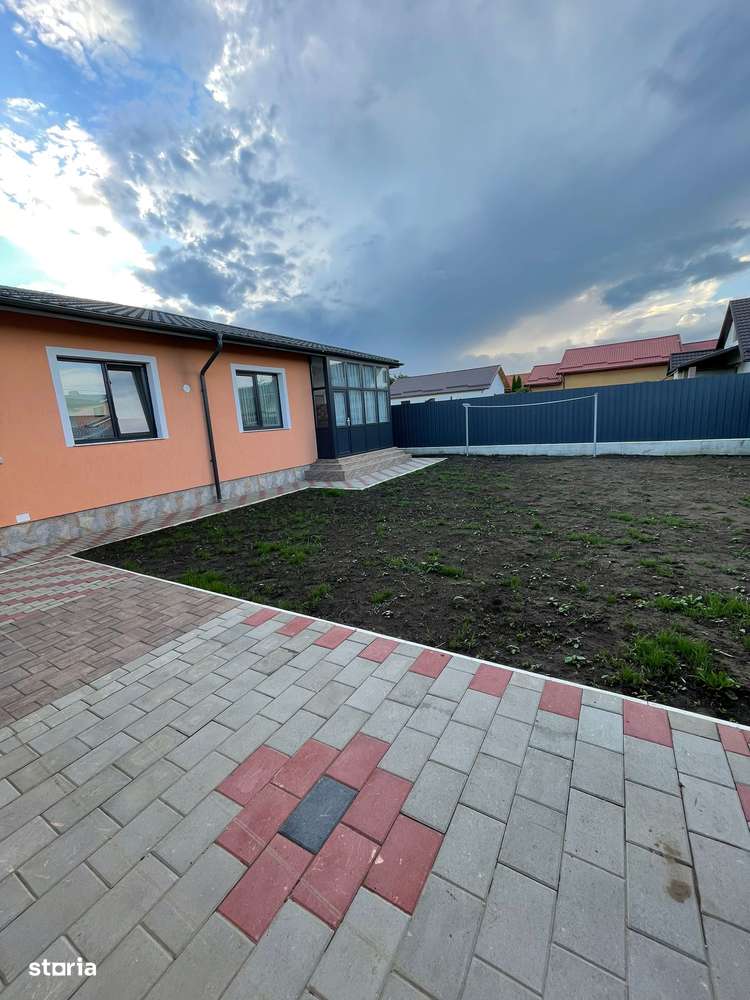 Vand casa in Cordun-14