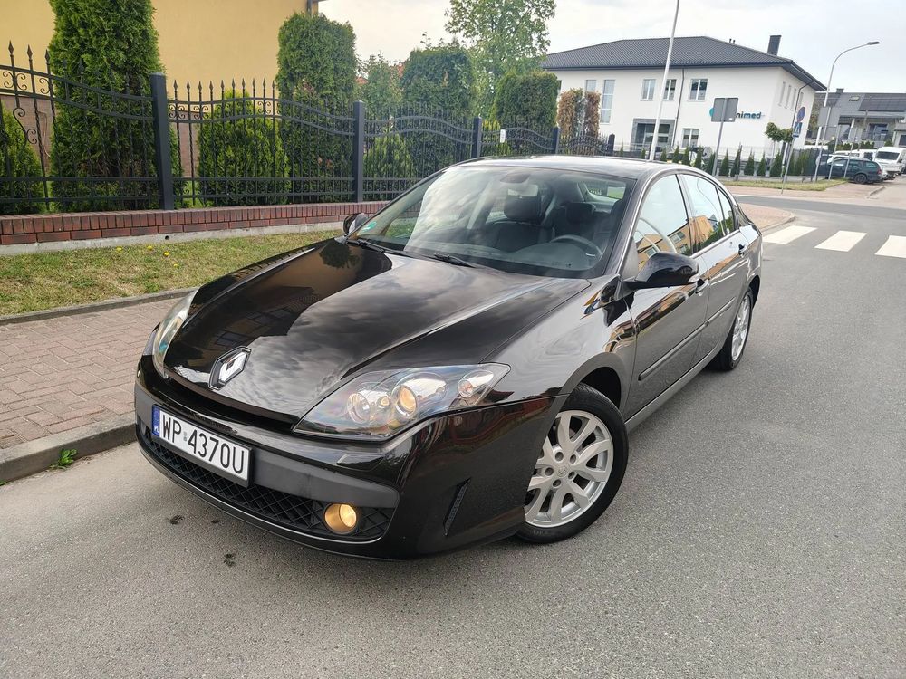 Renault Laguna III 2.0 16V Expression 2010