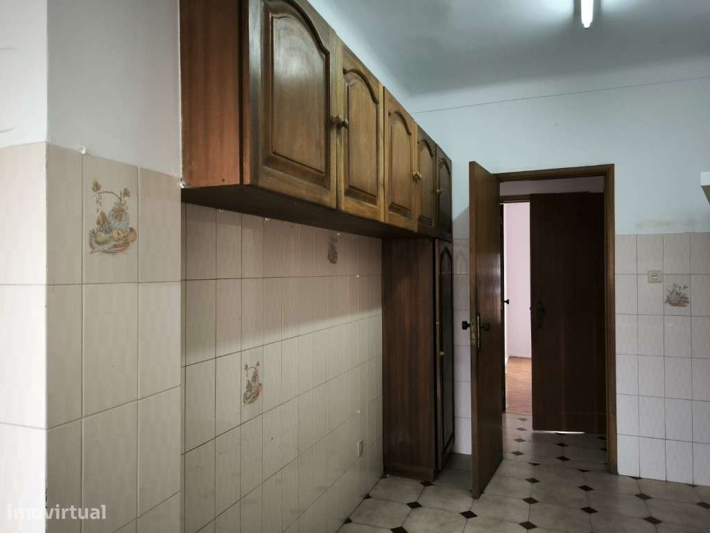 Oportunidade Única - T2 na Mina de Água - Grande imagem: 3/19