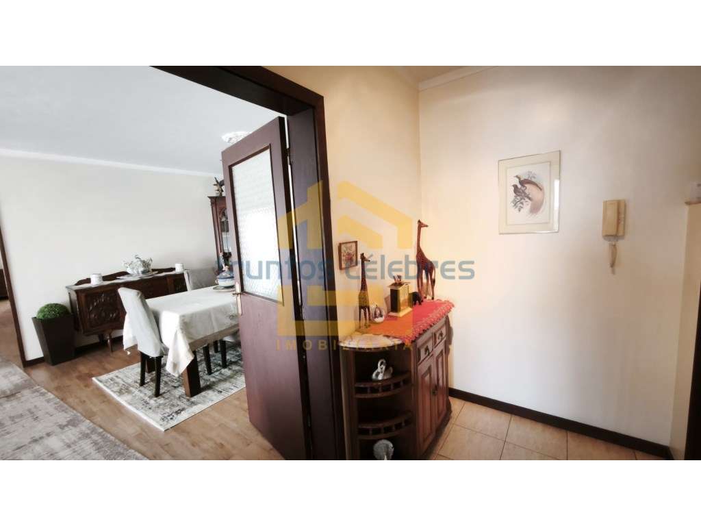 T3 renovado a 200mt da praia das caxinas vila do conde-27