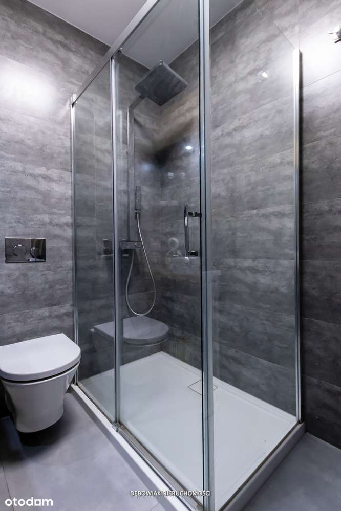 Trzypokojowe mieszkanie z balkonem-11