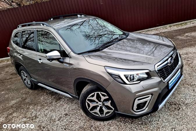 Subaru Forester 2.0ie Lineartronic Platinum - 40