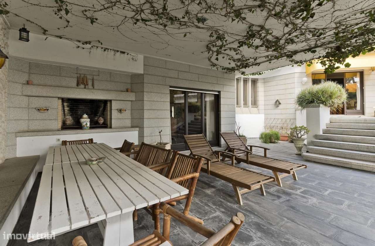 Moradia T6 com piscina, Estoril, Cascais-20