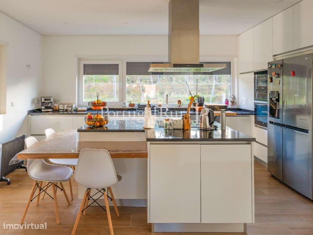 Quinta com 1,8 Hectares em Tabuaço - Grande imagem: 5/38