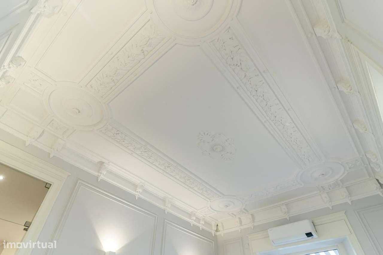 Apartamento T4 com varanda, Avenidas Novas, Lisboa - Grande imagem: 5/25