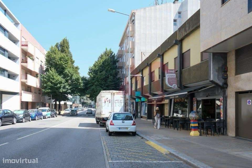 Oportunidade única de trespasse, no coração de Guimarães pelo valor de - Grande imagem: 3/12