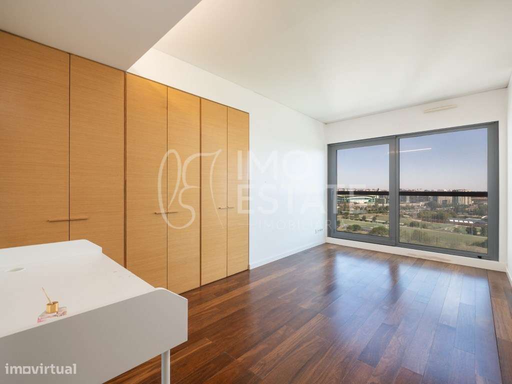 Apartamento T3 Condomínio Privado | Lisboa-14