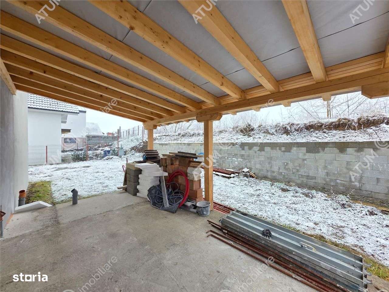 Casa cu 5 camere decomandate pe teren de 390 mp in Cisnadie Sibiu-9