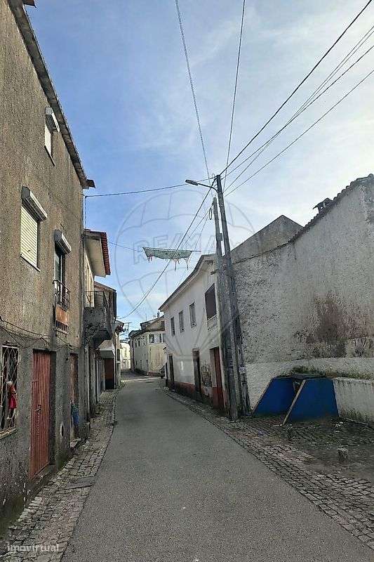 Moradia T1 para venda - Grande imagem: 2/3