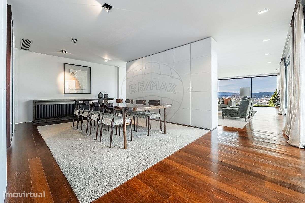 Moradia T5 para venda-29